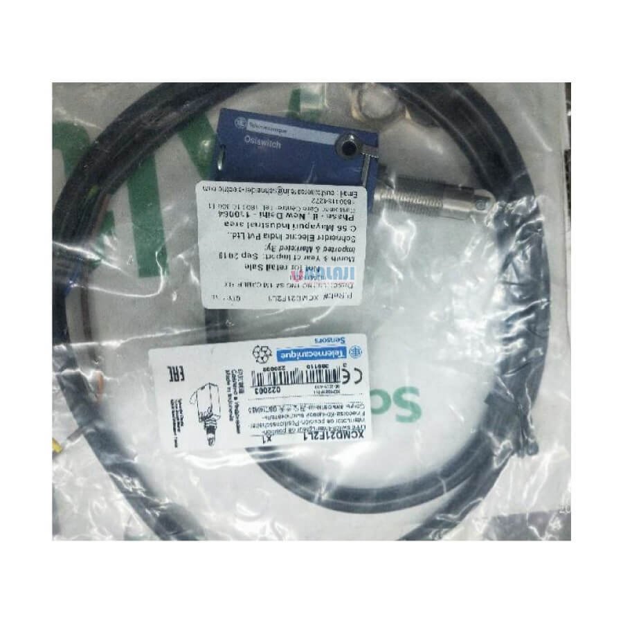 Schneider Limit Switch XCMD21F2L1